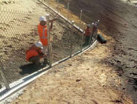 Chain Link Fence Installer